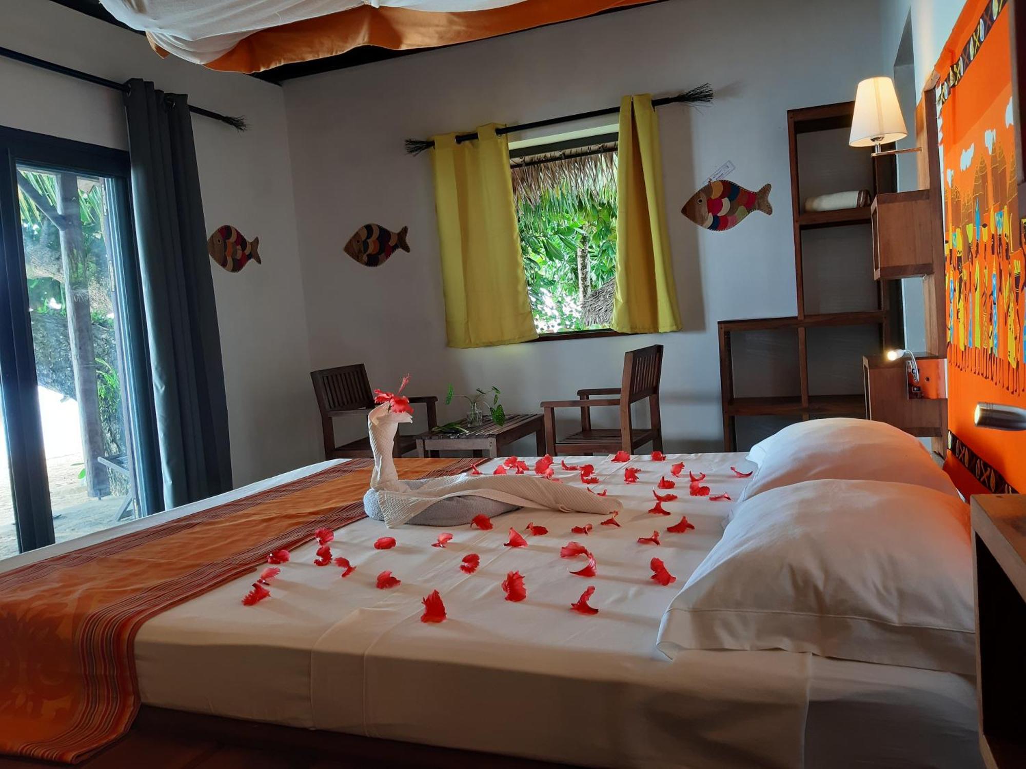 Libertalia Hotel サント・マリー島 エクステリア 写真