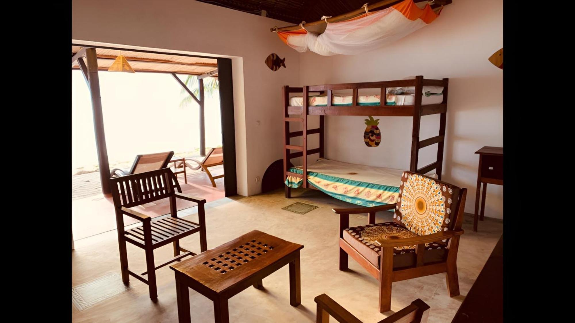 Libertalia Hotel サント・マリー島 エクステリア 写真