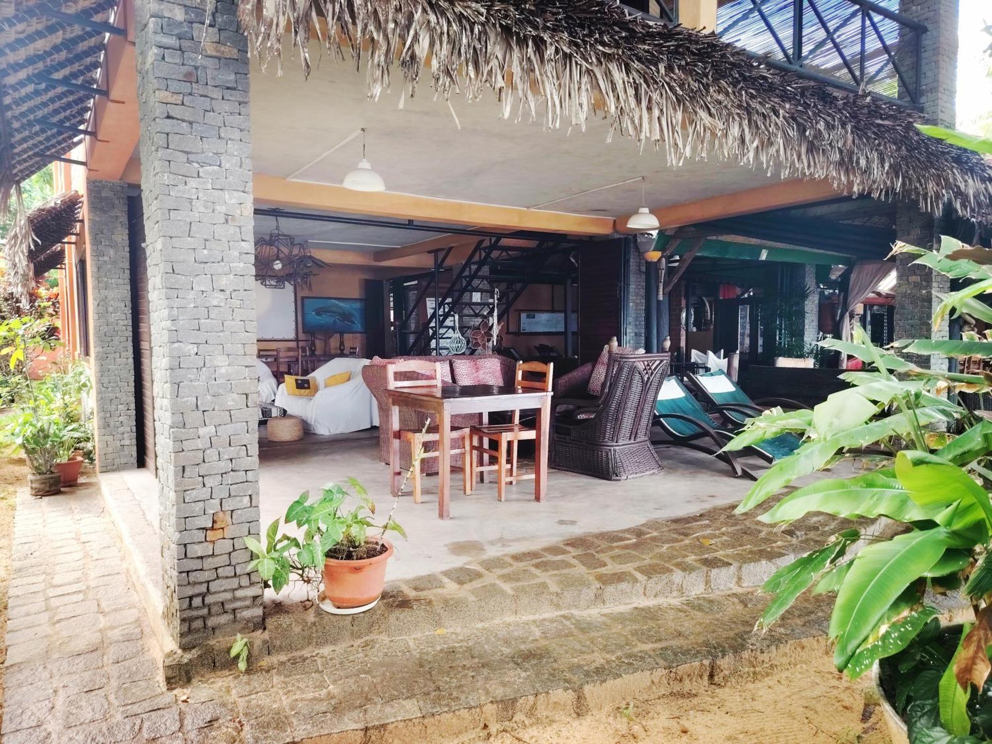 Libertalia Hotel サント・マリー島 エクステリア 写真